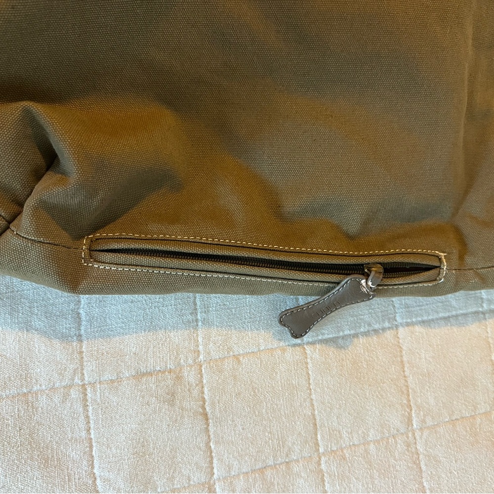 CHALA CANVAS and Vegan Leather Beagle Tote Bag - Picture 5 of 5